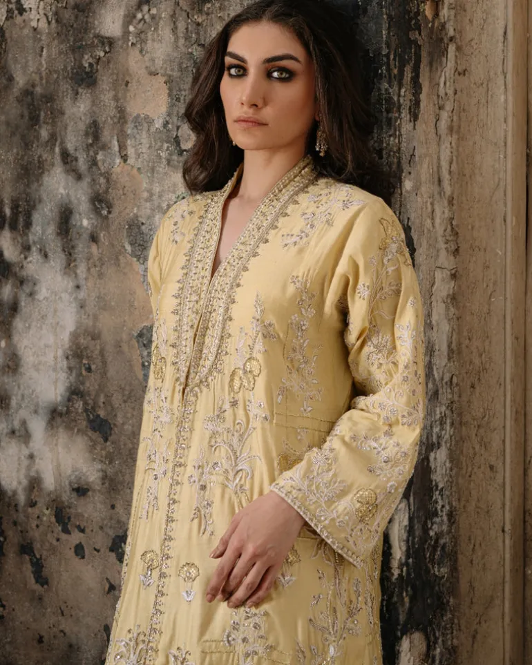 Sanam Timeless Kurta Set