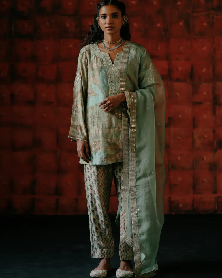 Shamrock Kurta Set