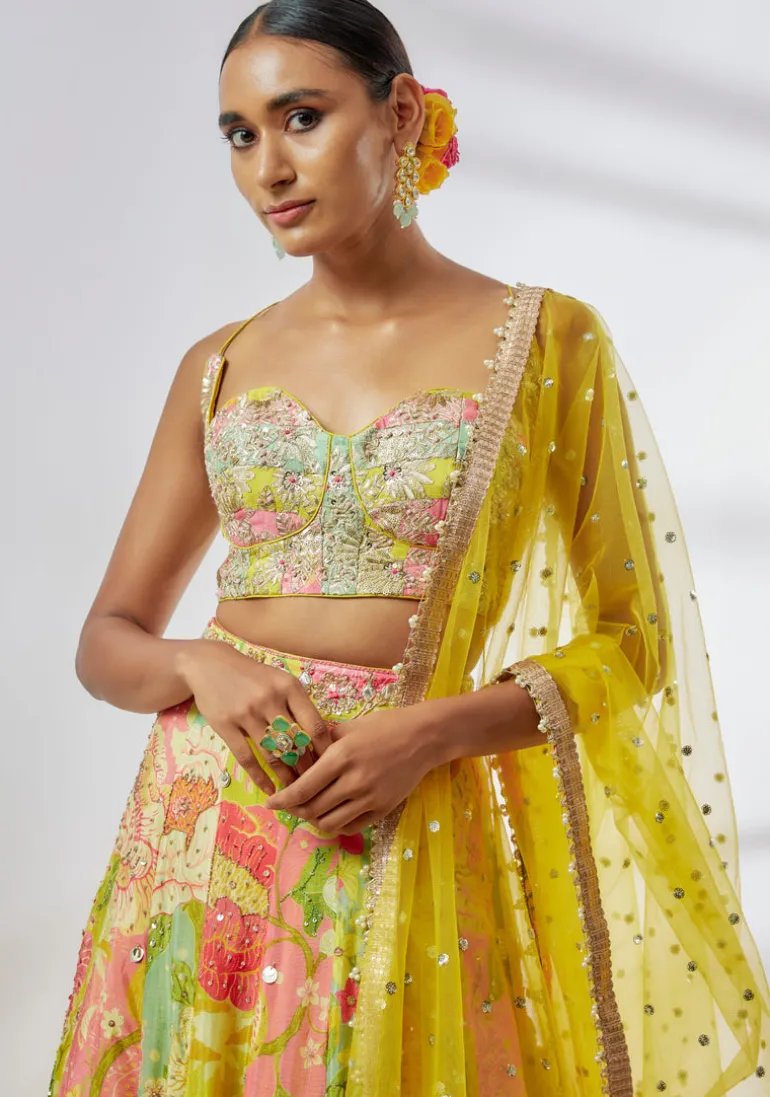 Sumaira Lehanga Set