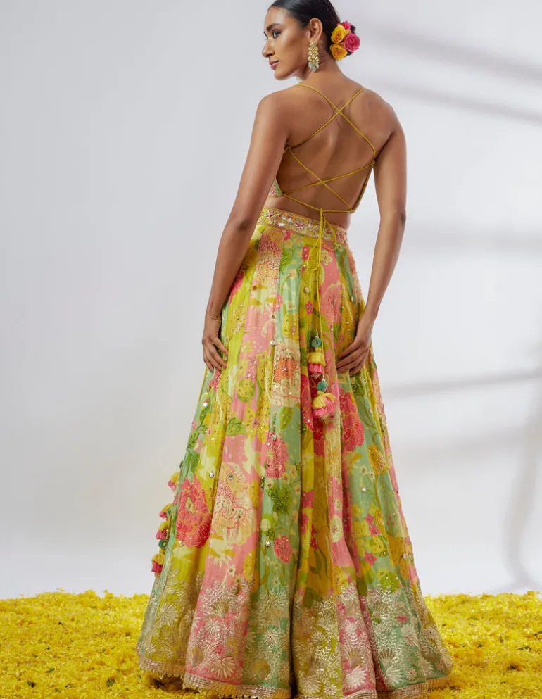 Sumaira Lehanga Set