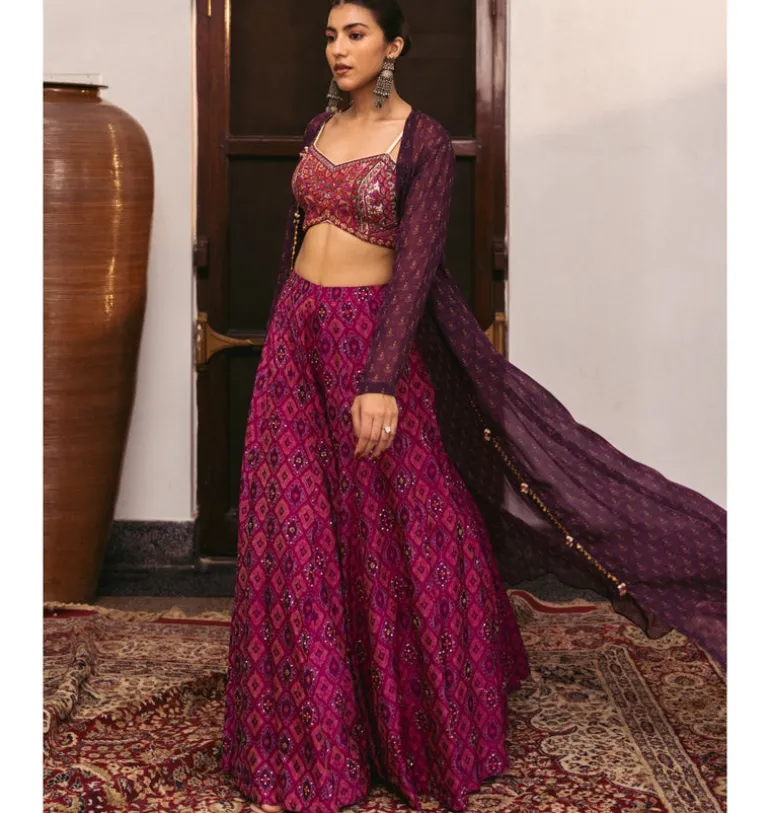 Suni Crop Top Cape Set
