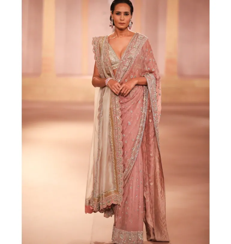 Suryani Organza Sari Set