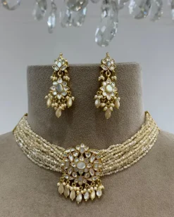 Tanjore Necklace Set