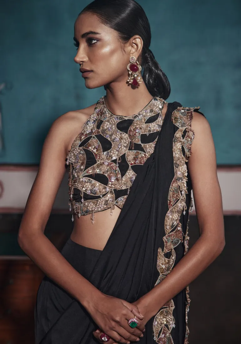 Tarz Sari
