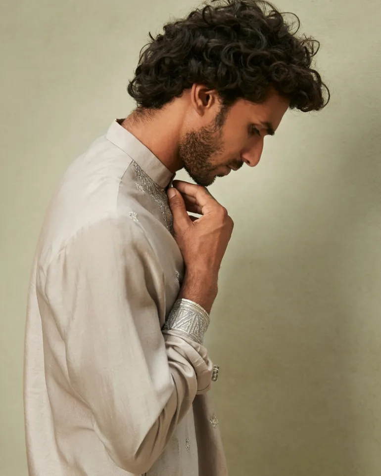 The Contemporary Classic Kurta Set