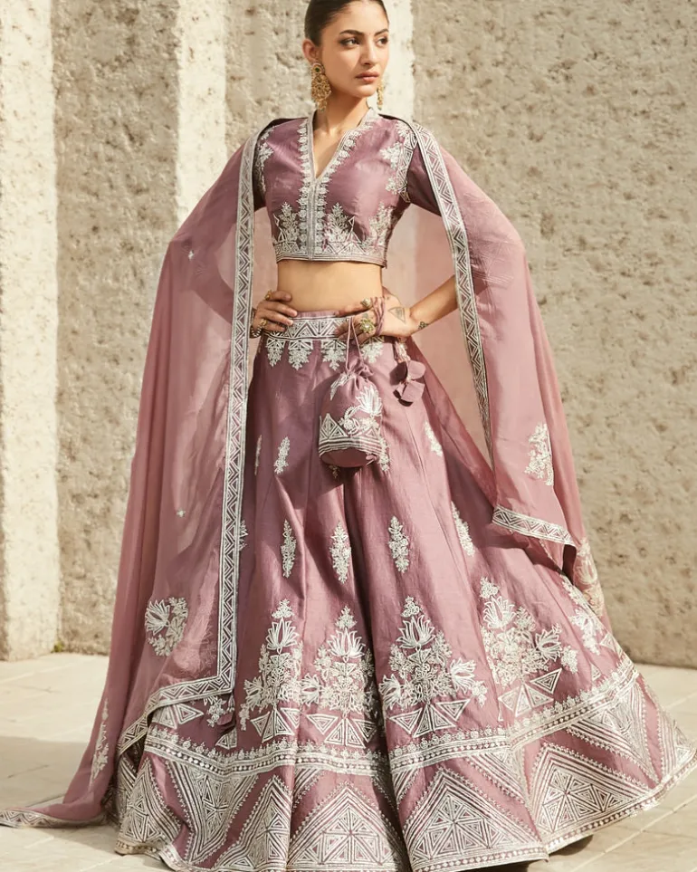 The Global Indian Lehenga Set