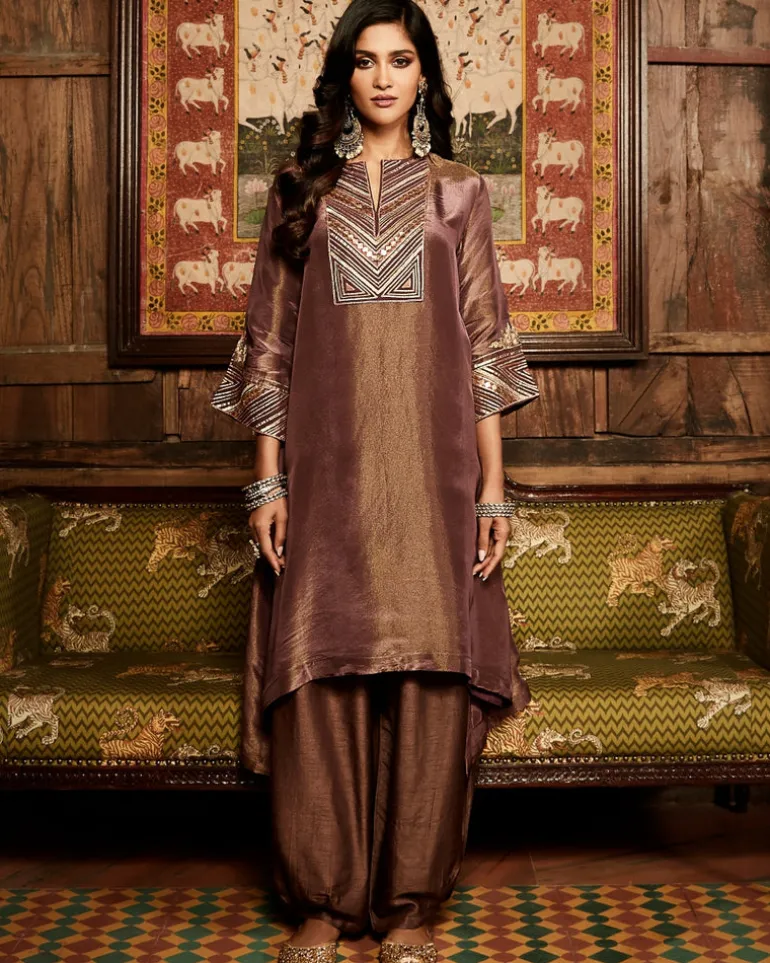 The Rusted Tissue Gota Plum Kurta Set