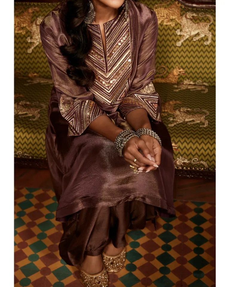 The Rusted Tissue Gota Plum Kurta Set