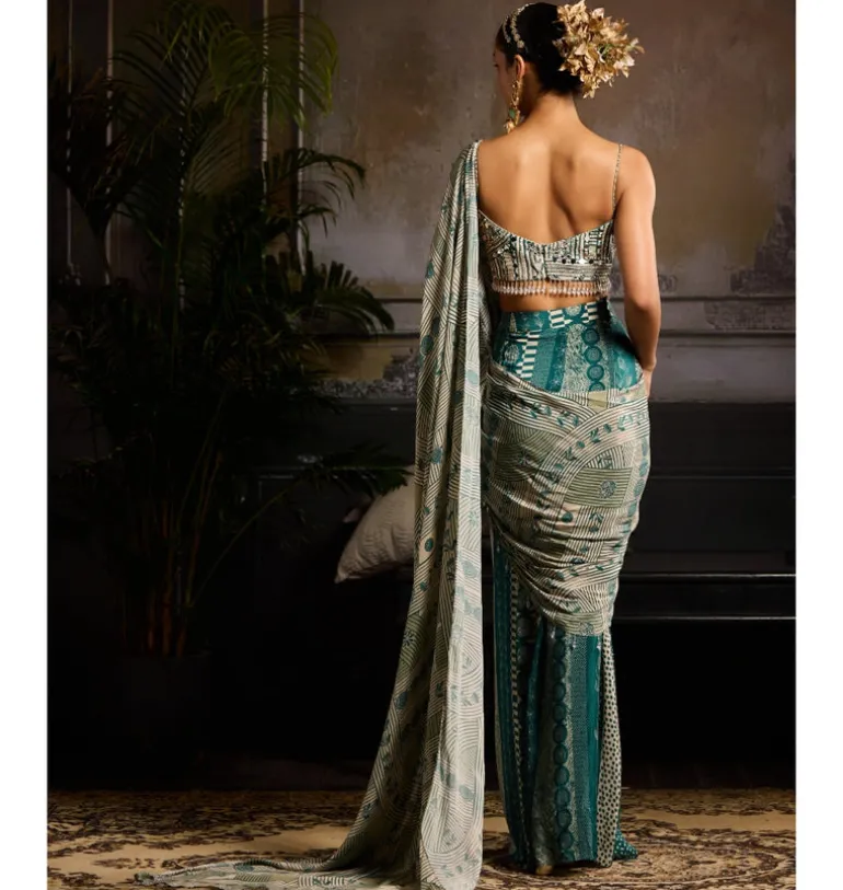 Tidal Harmony Skirt Sari Set