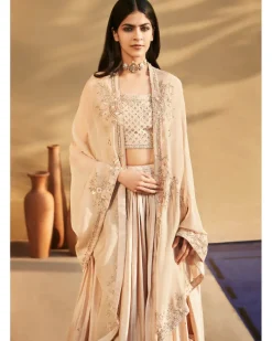 Tuscan Gold Roman Cape Set