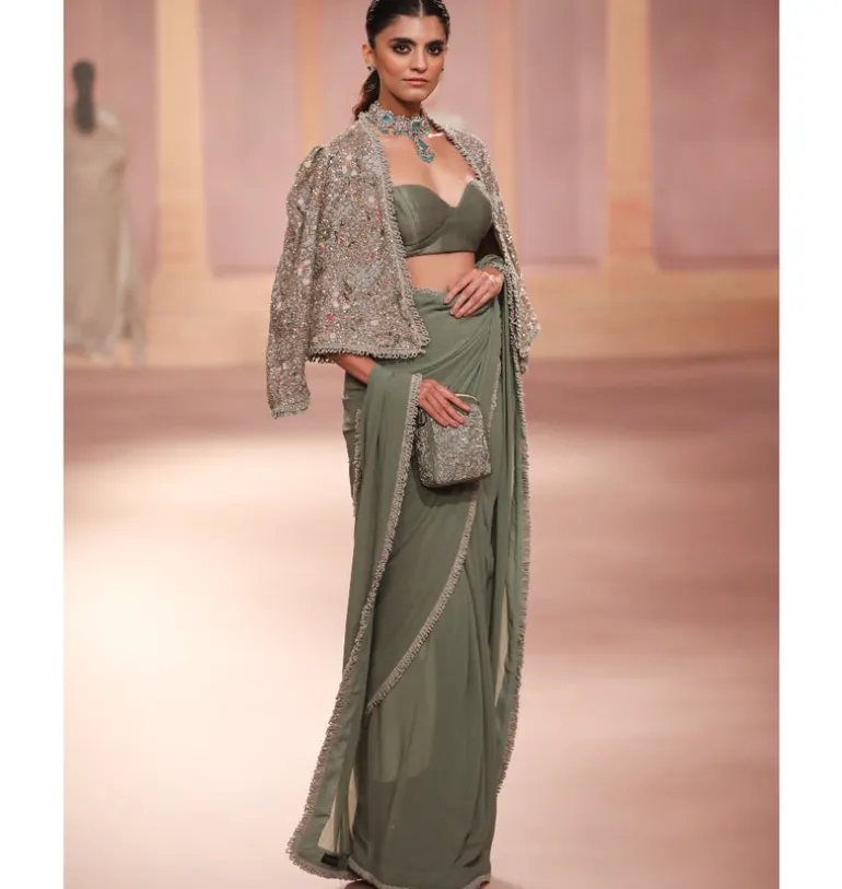 Vanshika Jacket Sari Set