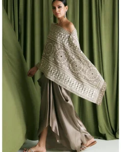 Wrap Stole With Bandeu And Pinched Skirt Set
