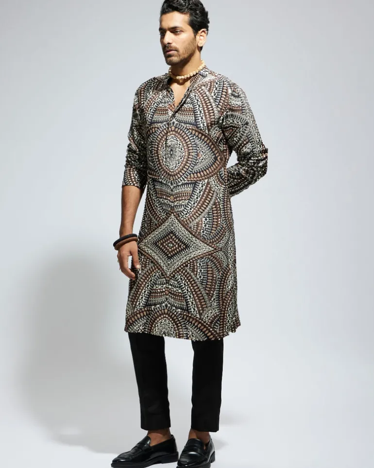 Zentangle Heavily Highlighted Kurta Set